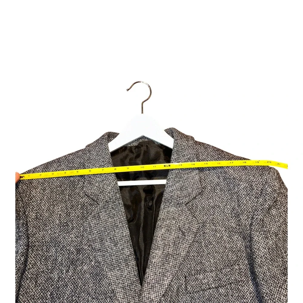 Harris Tweed Mens‎ Gray Herringbone Wool Blazer Jacket 44R Handwoven Scotland